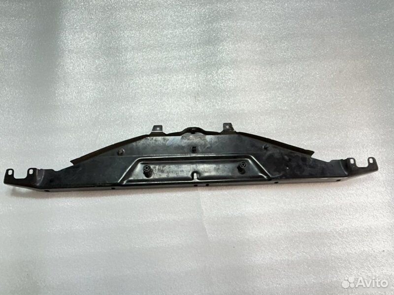 Панель передний BMW 5 F10 N52B30 2010