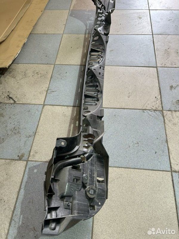 Кронштейн бампера задний BMW 7 F01 N54B30 2010