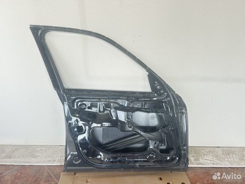 Дверь передняя левая BMW X3 E83 N52B30 2008