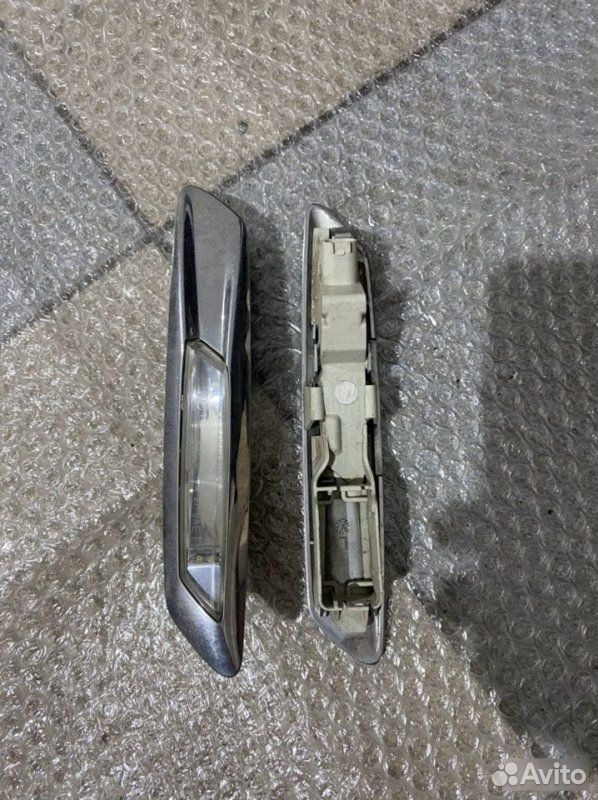 Повторитель поворота BMW 5 F10 N52B30 2010