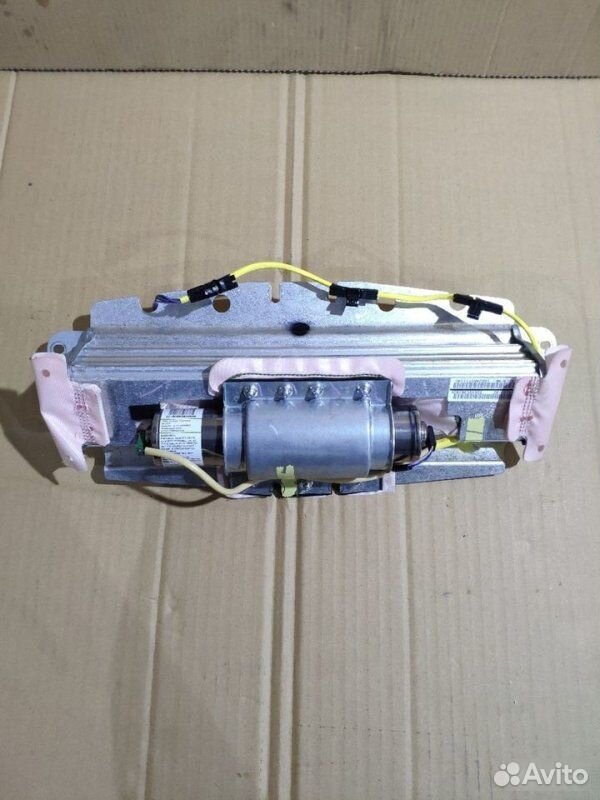 Подушка безопасности пассажира BMW X5 E70 N62B48