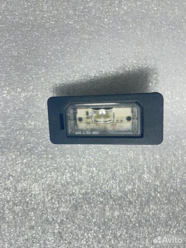 Подсветка номера BMW 5 F10 N52B30 2011