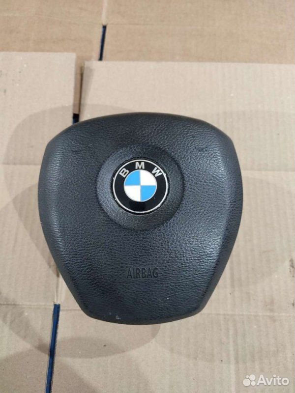 Подушка безопасности в руль BMW X5 E70 N62B48 2008