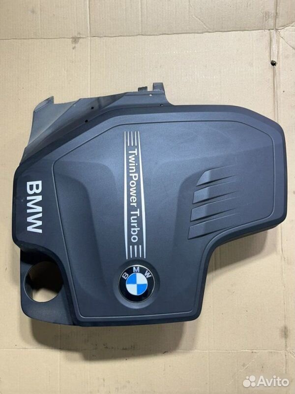 Крышка двигателя BMW 3 F30 N20B20 2012