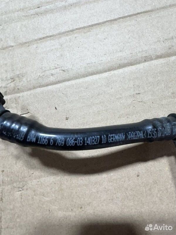 Вакуумный трубопровод BMW 3 E92 N54B30 2010