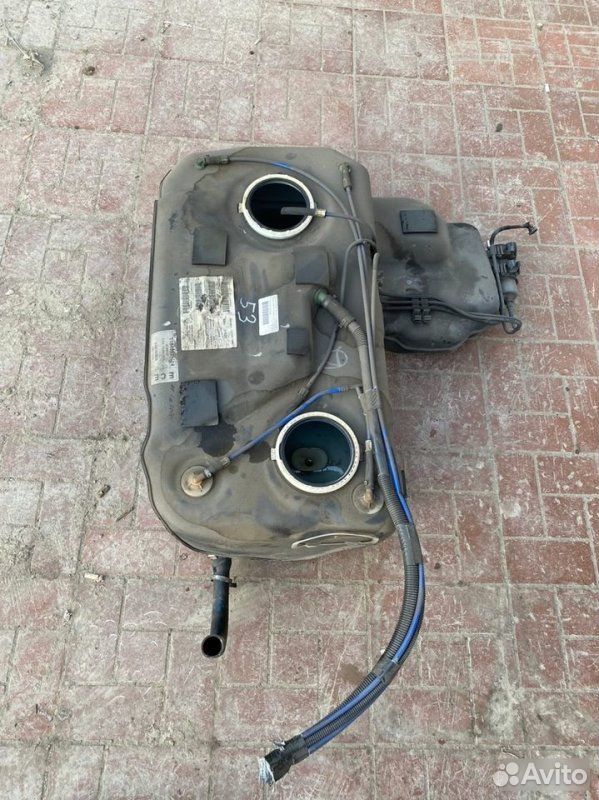 Топливный бак BMW X5 E53 M54B30 2006
