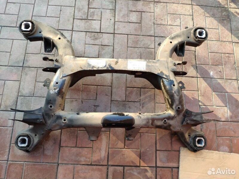 Подрамник задний BMW X5 E70 N62B48 2008