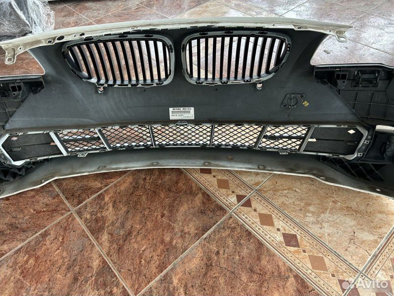 Бампер передний BMW 5 F10 N52B30 2010