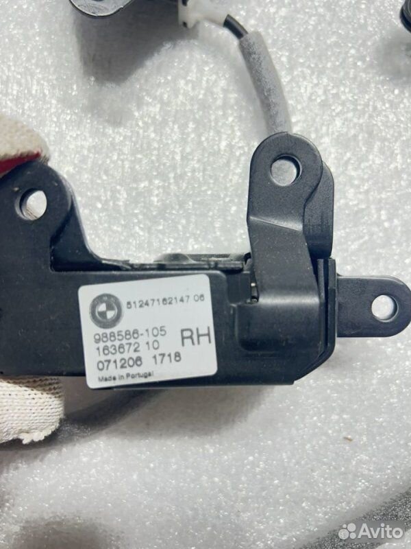 Механизм открывания борта BMW X5 E70 N62B48 2008