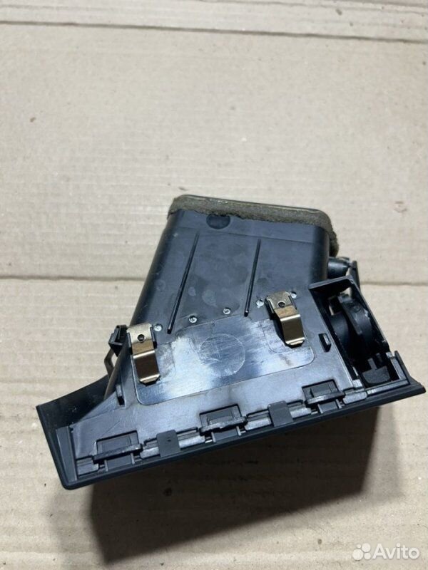 Воздуховод отопителя правый BMW X3 E83 N52B30 2008