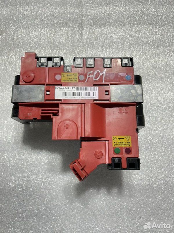Распределитель питания BMW 7 F01 N54B30 2010