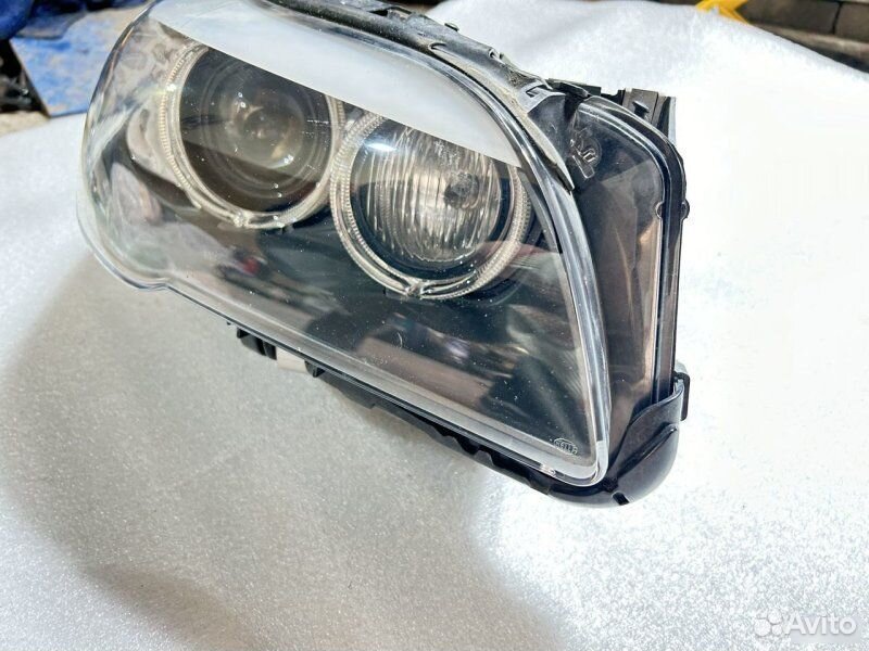 Фара правая BMW 5 F10 N52B30 2010