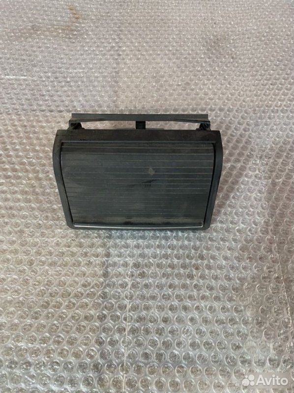 Пепельница передняя BMW 3 E46 M54B30 2003