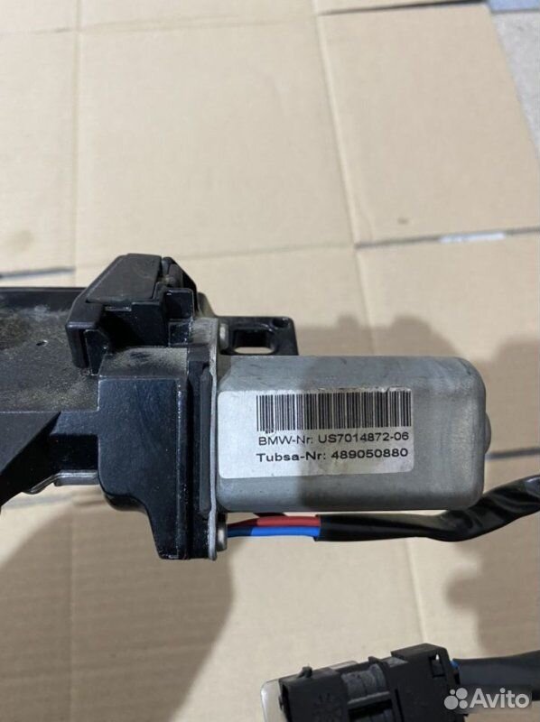 Привод замка крышки багажника BMW 7 E65 N62B48
