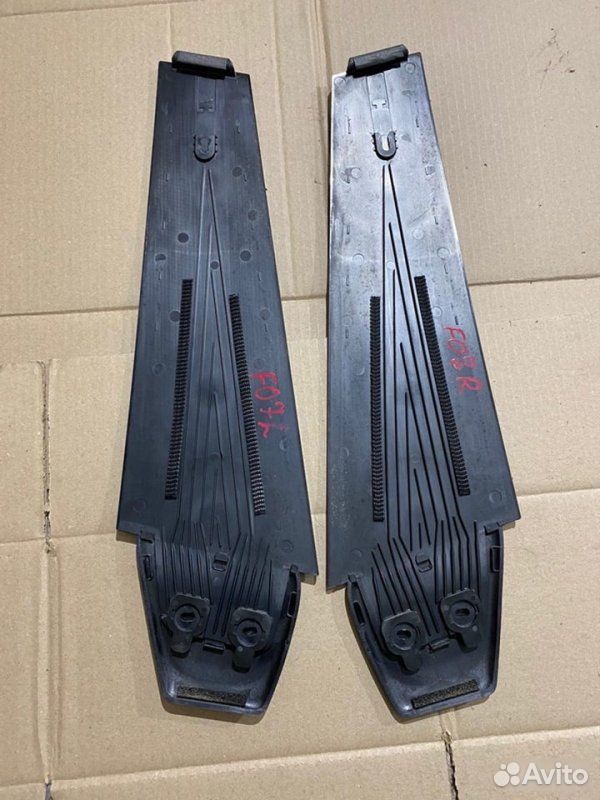 Накладка центральной стойки BMW 5 F07 N55B30 2010