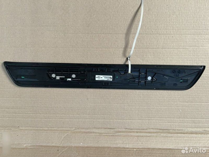 Накладка порога передняя левая BMW 5 F07 N55B30