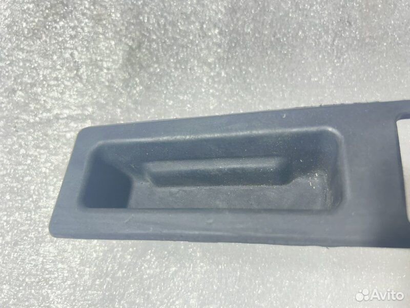 Кнопка открывания багажника BMW 5 F10 N52B30 2010
