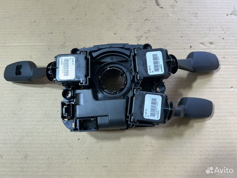 Подрулевой переключатель BMW X5 E70 N62B48 2008