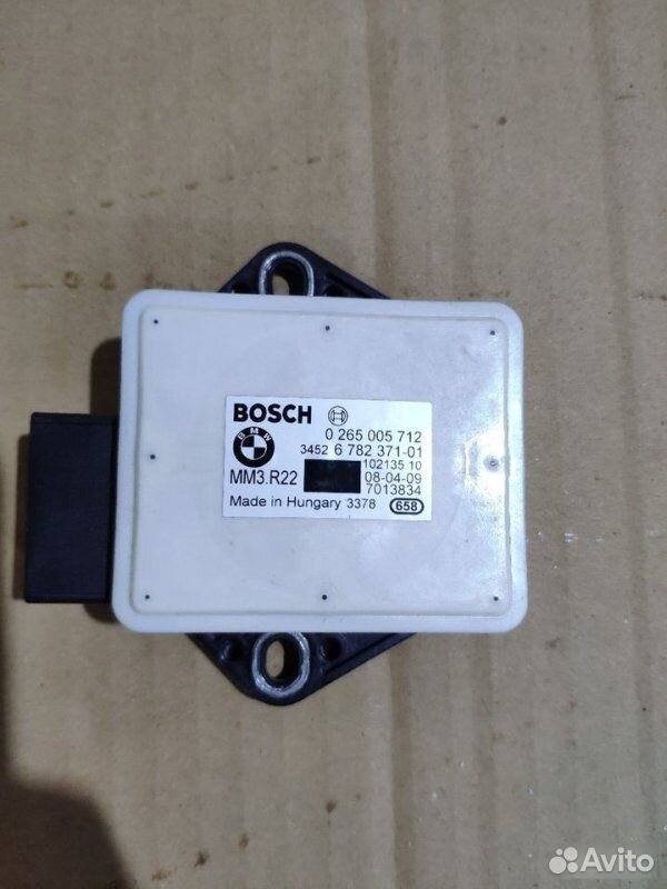 Датчик уровня оборотов BMW 5 E60 M54B30 2005