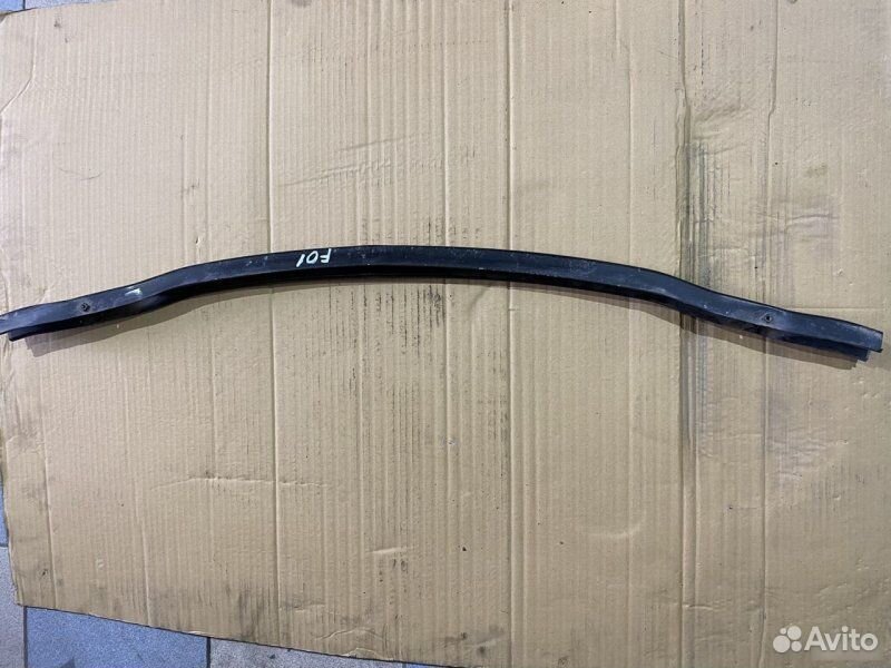 Усилитель бампера передний BMW 7 F01 N54B30 2010