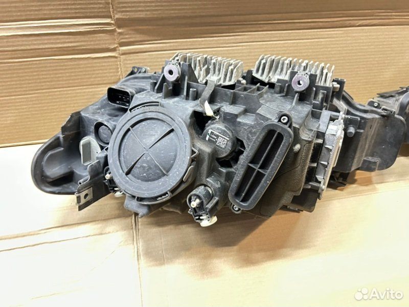 Фары передние BMW 3 F30 N20B20 2012