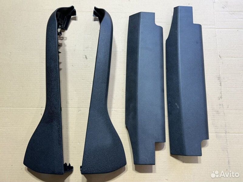 Накладка сиденья передняя BMW 7 F01 N54B30 2010
