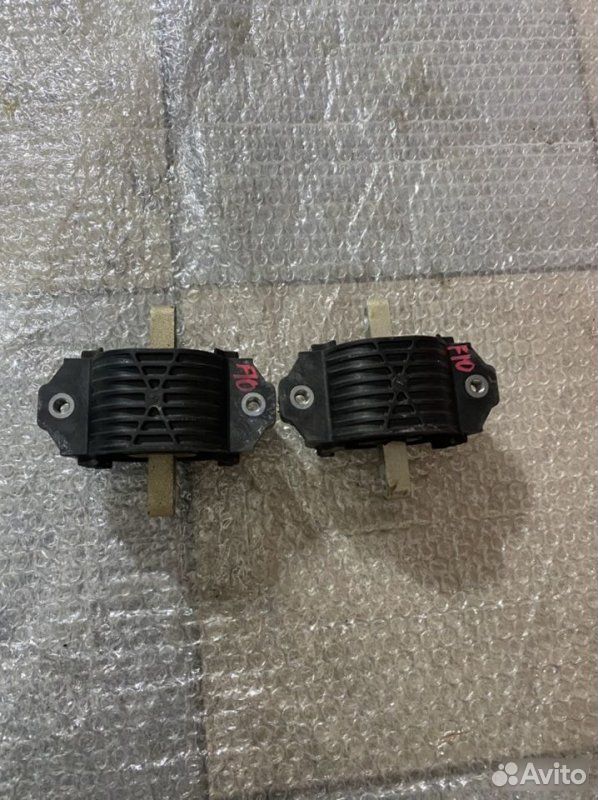 Подушка АКПП BMW 5 F10 N52B30 2010