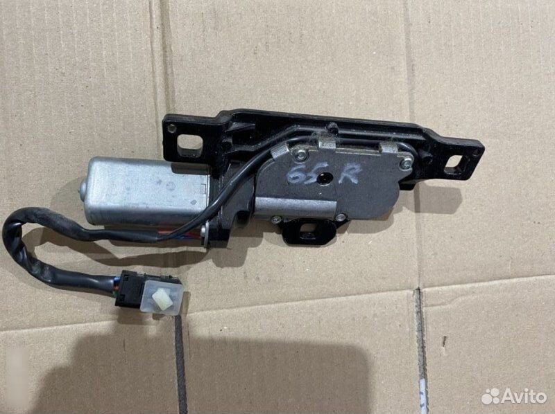 Привод замка крышки багажника BMW 7 E65 N62B48