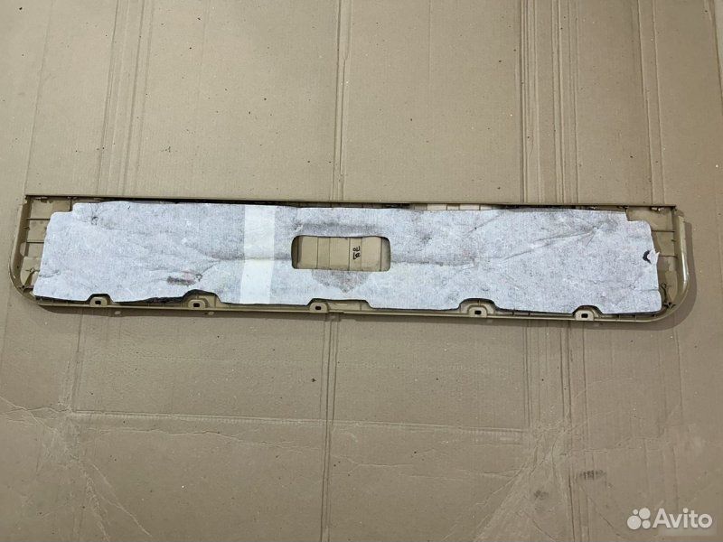 Накладка крышки багажника BMW X5 E70 N52B30 2008