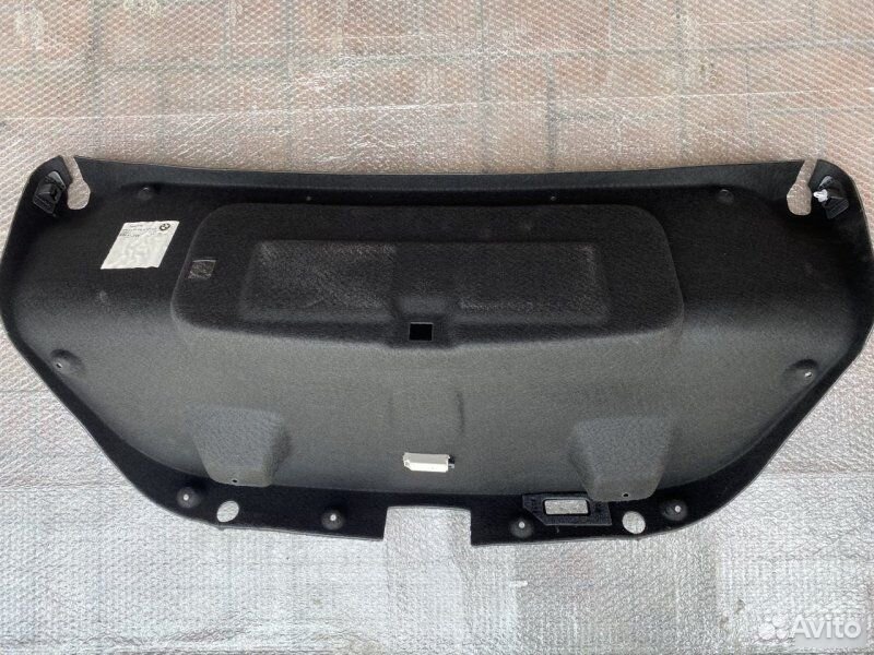 Обшивка крышки багажника BMW 5 F10 N52B30 2010