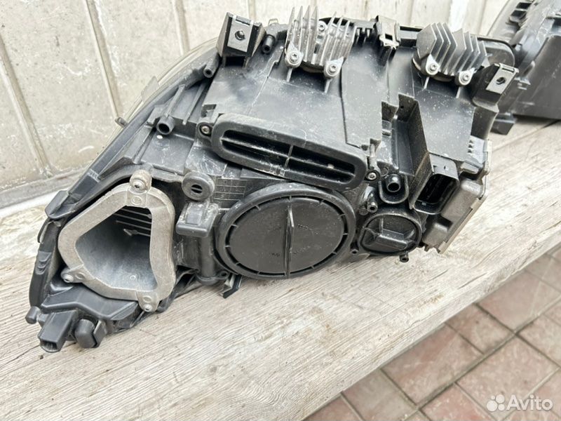 Фары передние BMW 5 F07 N63B44 2013
