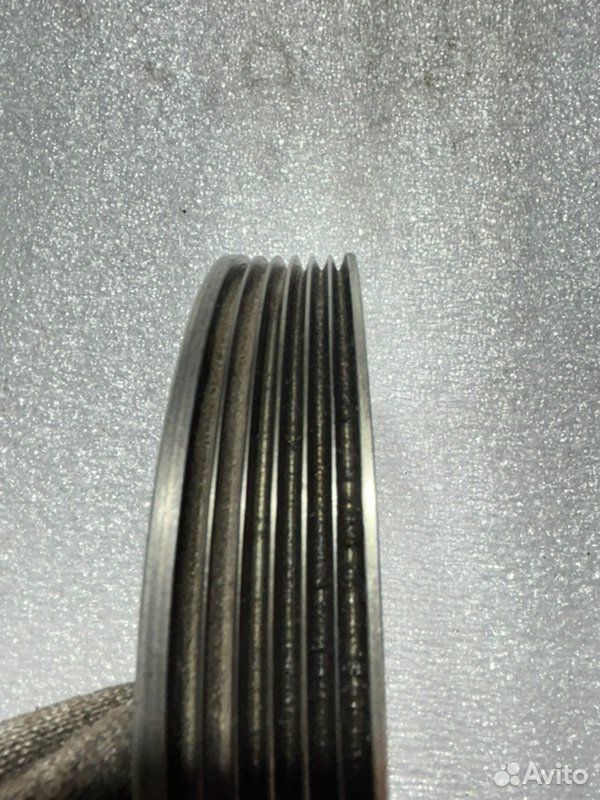 Шкив коленвала BMW 3 F30 N13B16 2012