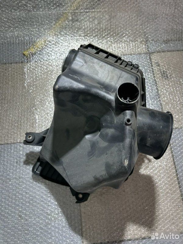 Корпус воздушного фильтра BMW 5 E60 M52B25 2005