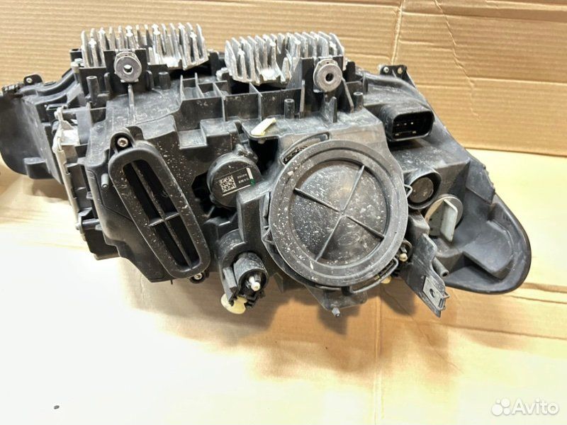 Фары передние BMW 3 F30 N20B20 2012
