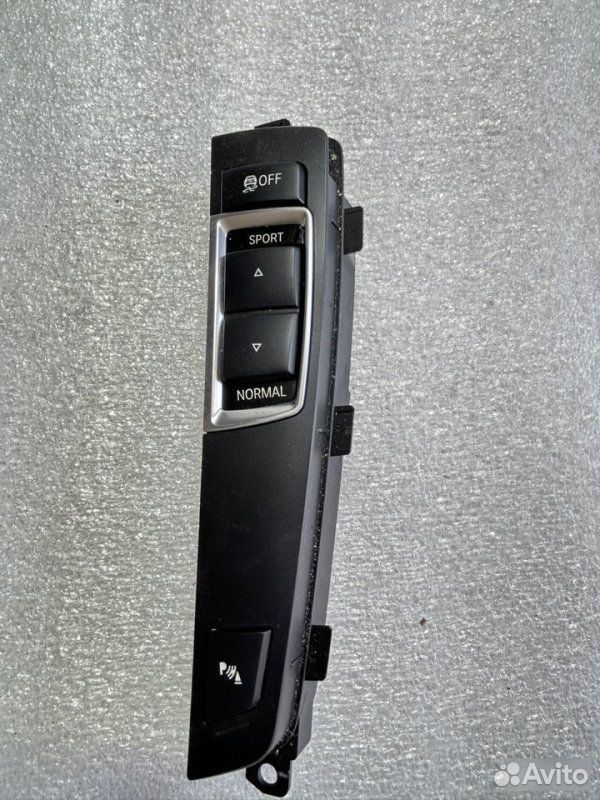 Блок кнопок BMW 5 F10 N52B30 2010