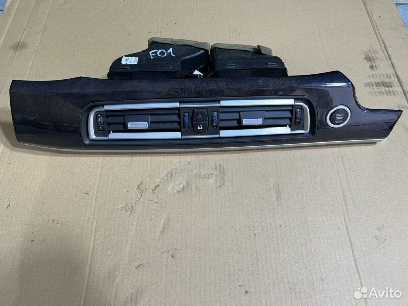 Дефлектор отопителя BMW 7 F01 N54B30 2010