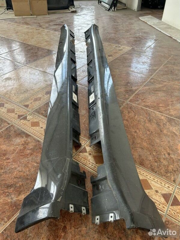 Накладка порога BMW 7 F01 N54B30 2010