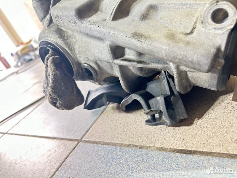 Редуктор передний 4.8 BMW X5 E70 N62B48 2008