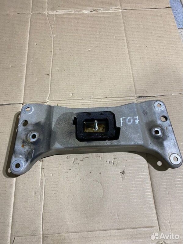 Кронштейн АКПП BMW 5 F07 N55B30 2010