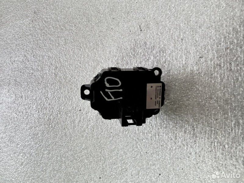 Кнопка старт-стоп BMW 5 F10 N52B30 2010