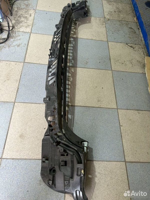 Кронштейн бампера задний BMW 7 F01 N54B30 2010