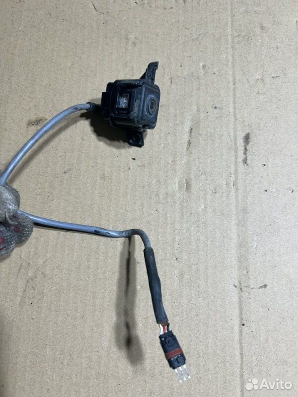 Камера в боковое зеркало BMW X5 E70 N52B30 2008