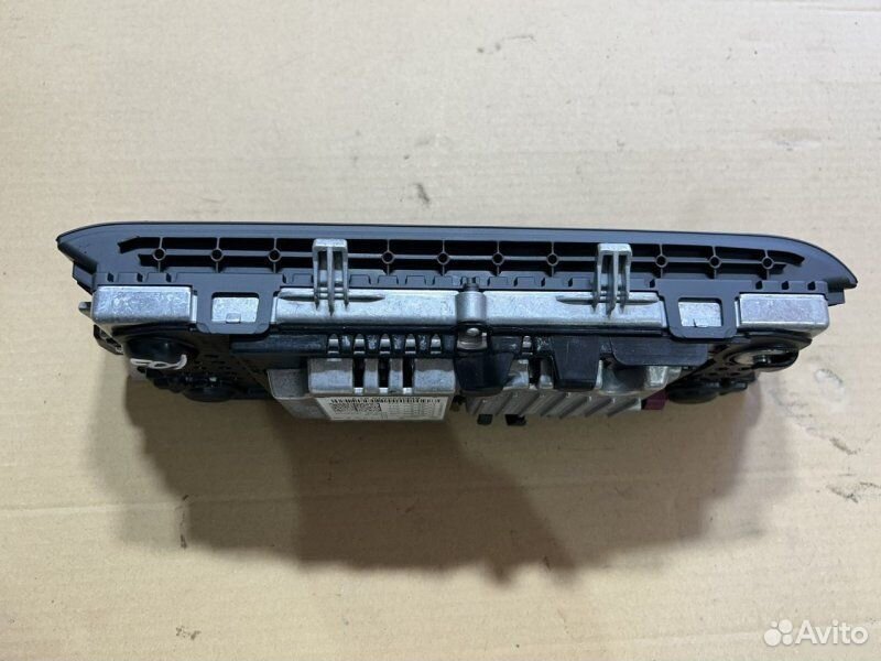 Центральный дисплей BMW 7 F01 N54B30 2010
