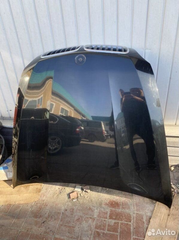 Капот BMW X5 E70 N62B48 2008