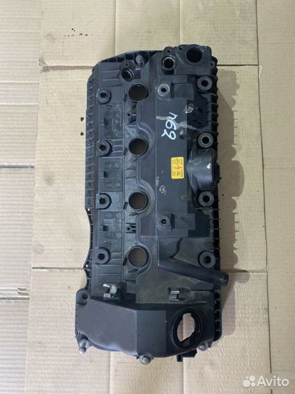 Крышка клапанов BMW X5 E70 N62B48 2008