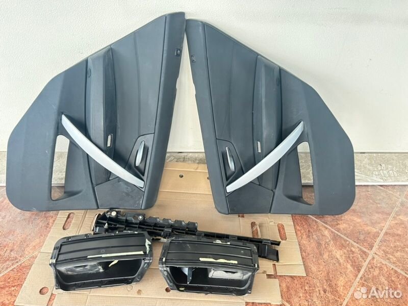 Дверные карты заднее BMW X3 E83 N52 2007