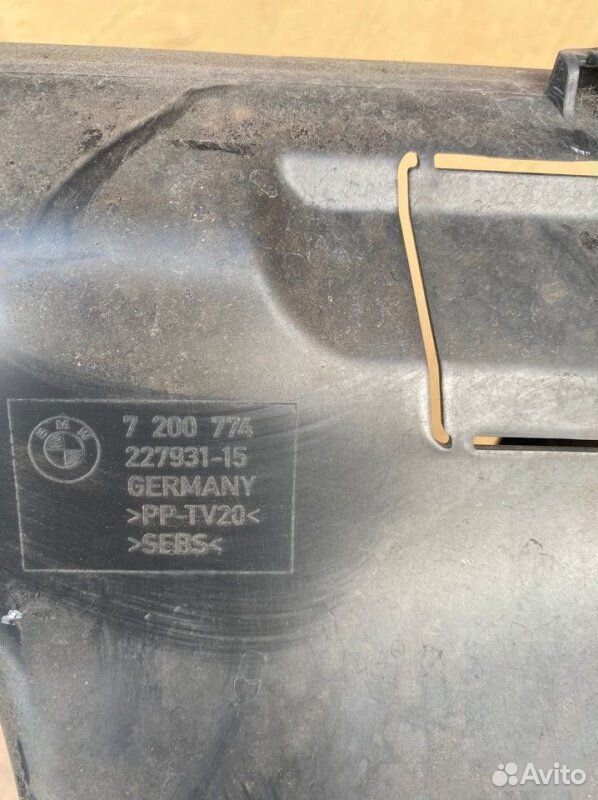 Воздуховод BMW 5 F07 N55B30 2011