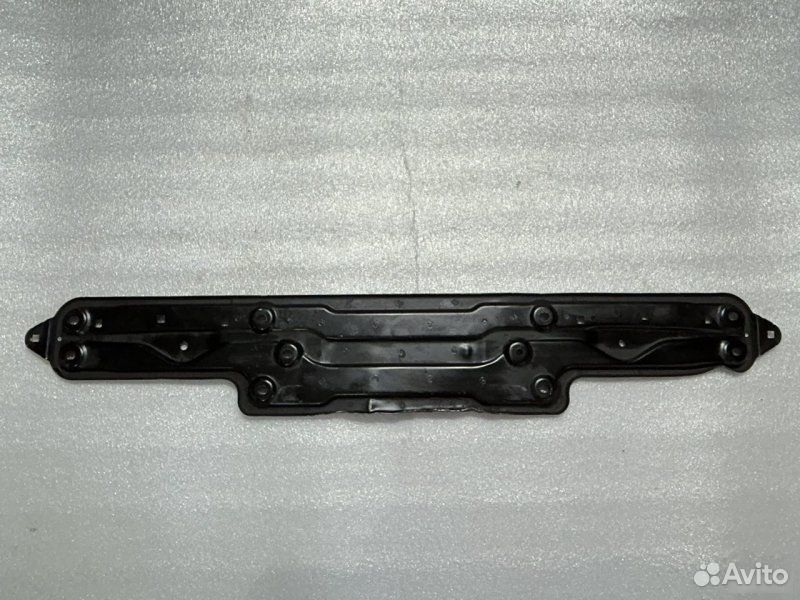Распорка кузова задняя BMW 7 F01 N54B30 2010