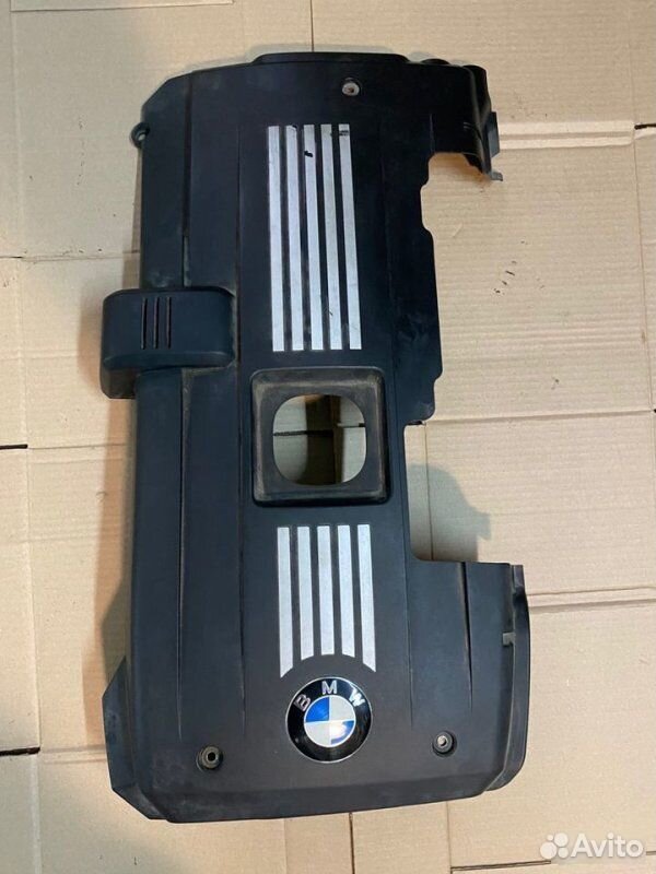 Декоративная крышка двигателя BMW X5 E70 N52B30