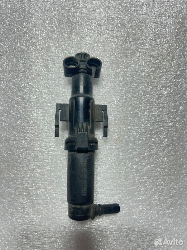 Форсунка омывателя фар правая BMW 7 F01 N54B30